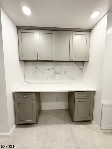 Spring Ridge - Residential Lease