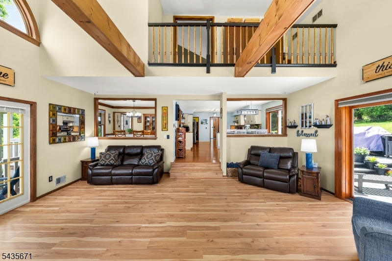 Rolling Hills - Residential