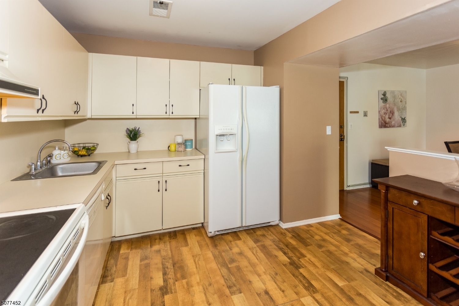 South Green Condo - Residential
