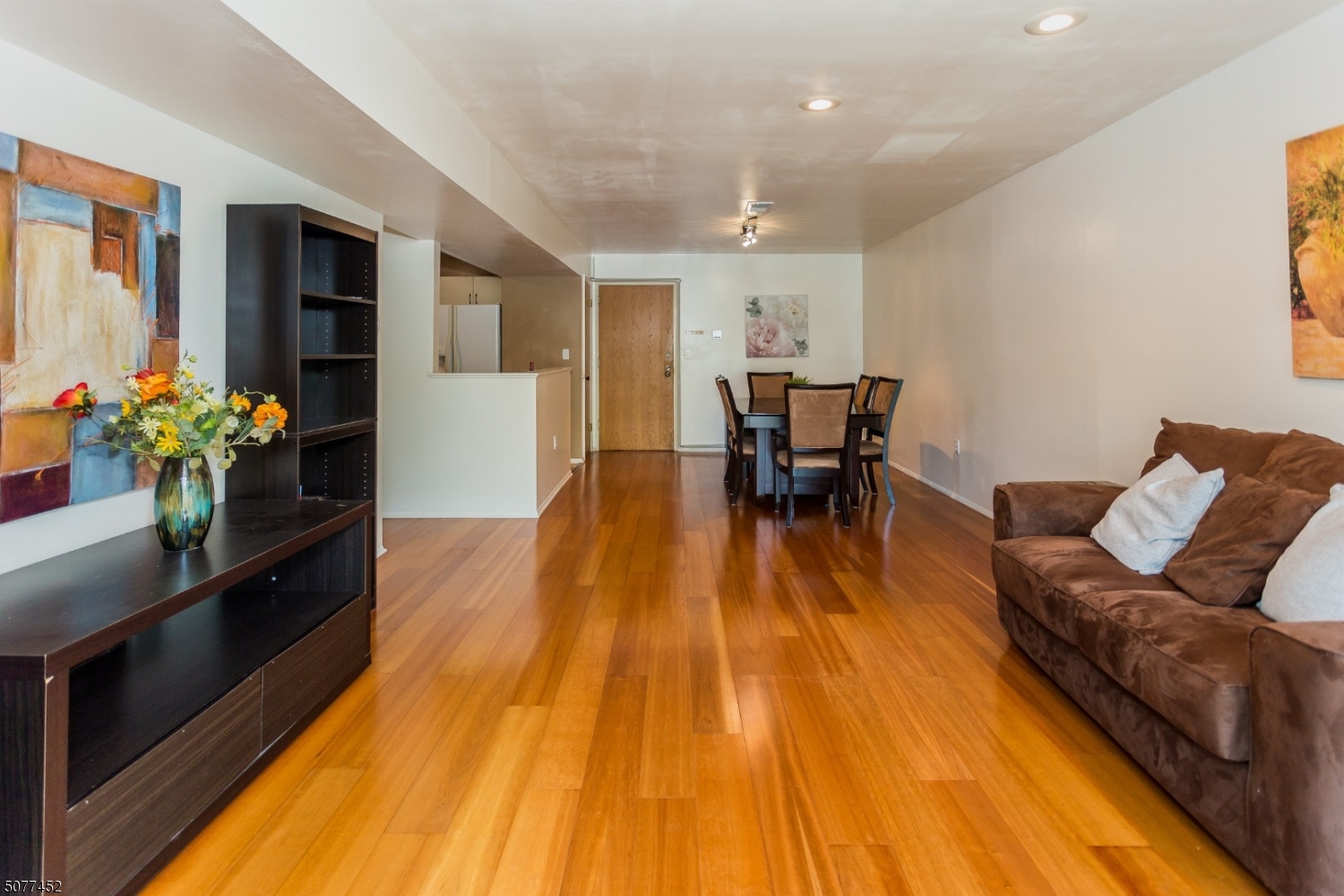 South Green Condo - Residential
