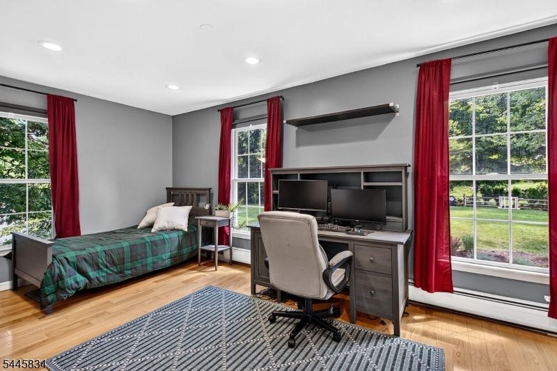 Forest Hill Park - Residential