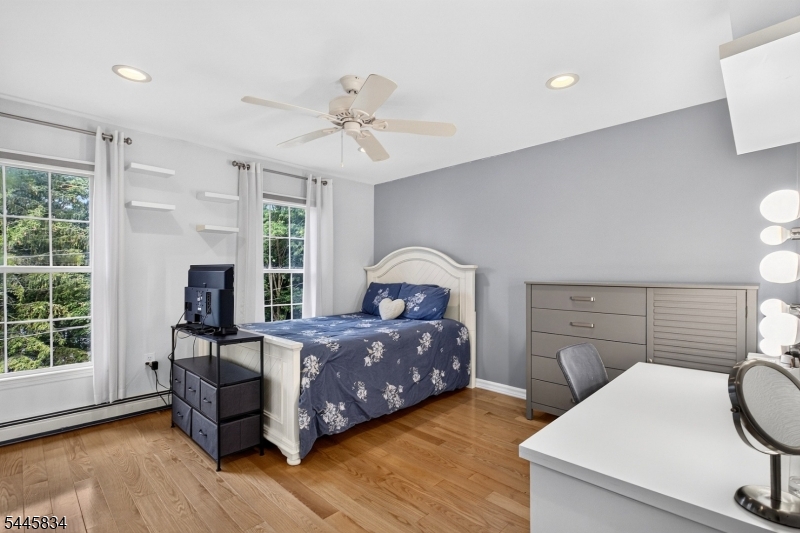 Forest Hill Park - Residential