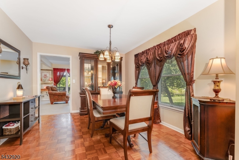 POND RIDGE - Residential