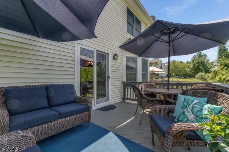 POND RIDGE - Residential