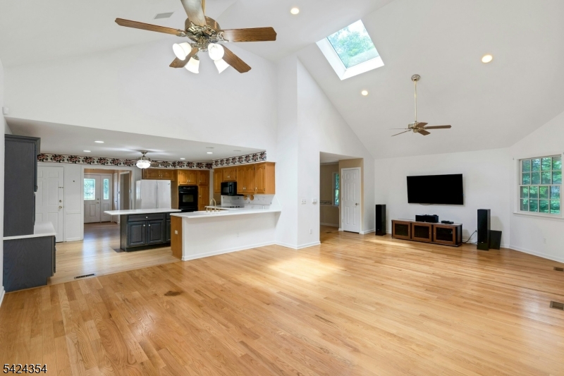 Red Hill Neighborhood - Residential