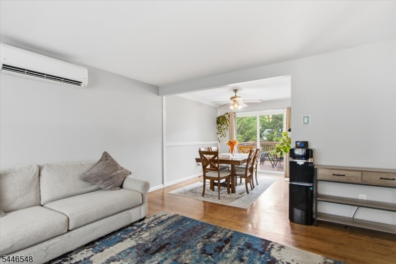 Barry Lakes - Residential