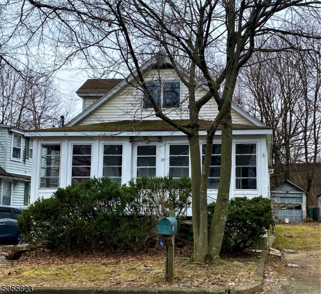 BOM-Buyer couldn't perform.  Contractors, Handyman, Investors-Here's your opportunity.  Come renovate this charming Ranch. Enclosed front porch, LR, DR, Kit w/Porch Ext, 2nd floor has room for a Master Bed & Bath Possibilities.  Bring your vision. Full Unfinished Walk Out Basement & Large Level Back Yard.  Being Sold "AS IS". Buyer responsible for C/O and Smoke Cert. Cash or 203K loans.