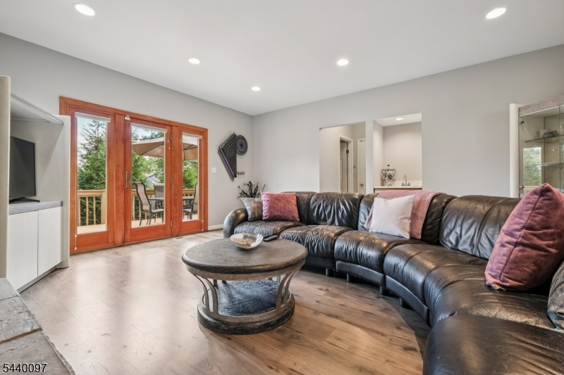 Scotch Plains Border - Residential