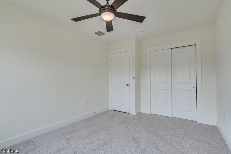 Montgomery Crossing - Residential
