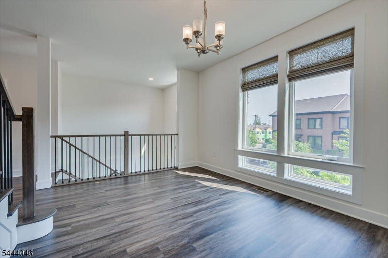 Montgomery Crossing - Residential