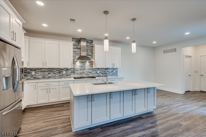 Montgomery Crossing - Residential