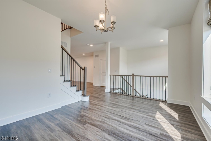 Montgomery Crossing - Residential