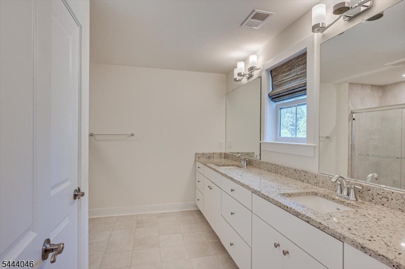 Montgomery Crossing - Residential