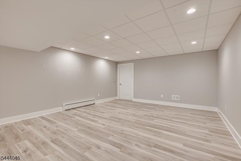 Montgomery Crossing - Residential