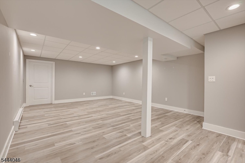 Montgomery Crossing - Residential