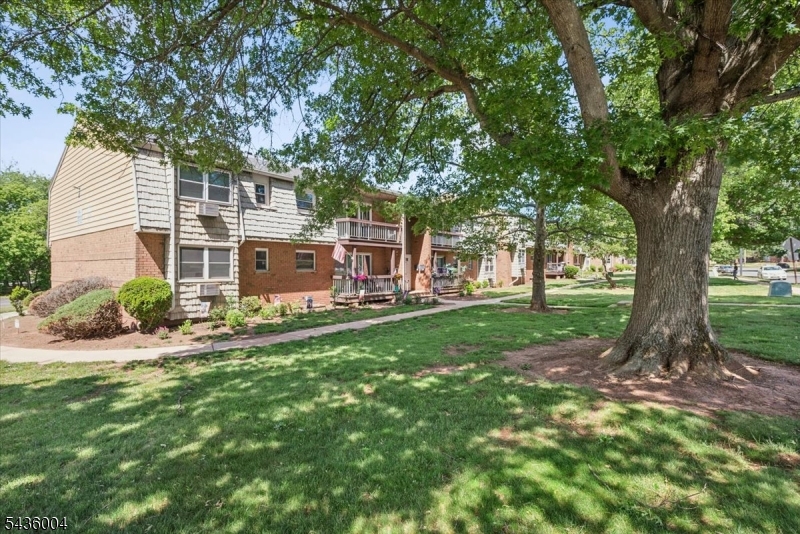 Alexandria At Hillsborough - Residential
