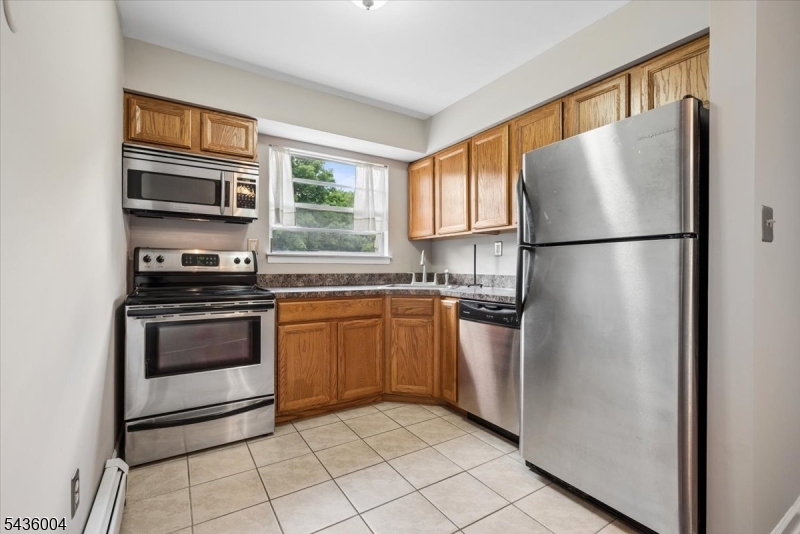 Alexandria At Hillsborough - Residential