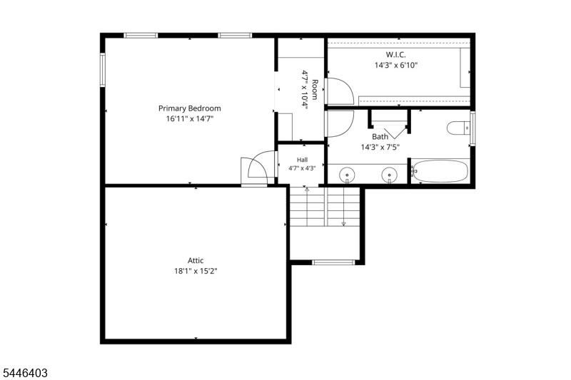 Main image without alt text