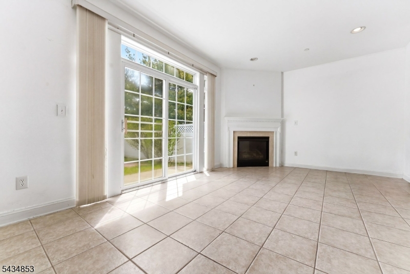 Warren Heights - Residential