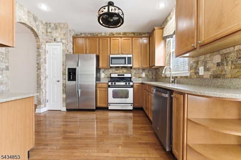 Warren Heights - Residential