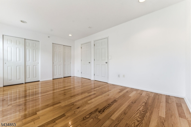 Warren Heights - Residential