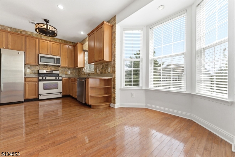 Warren Heights - Residential