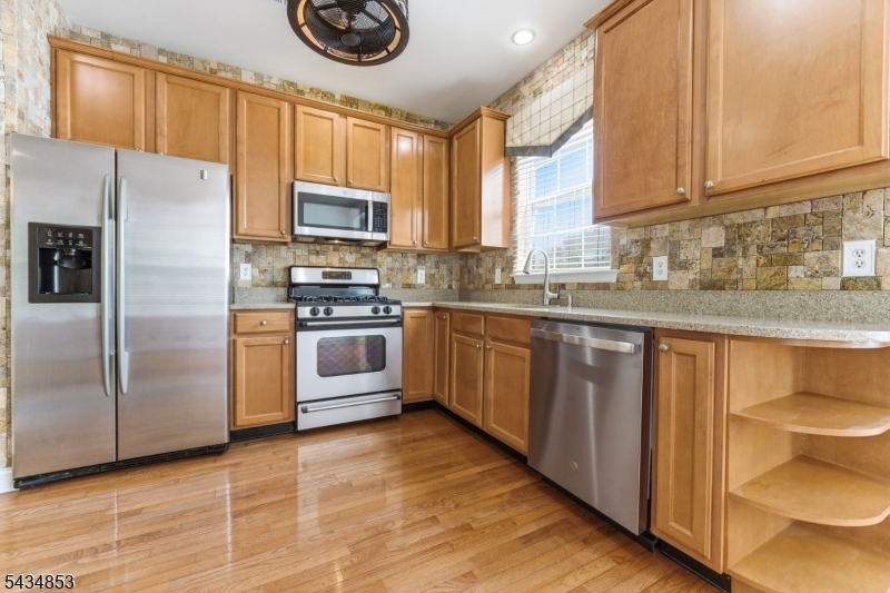 Warren Heights - Residential
