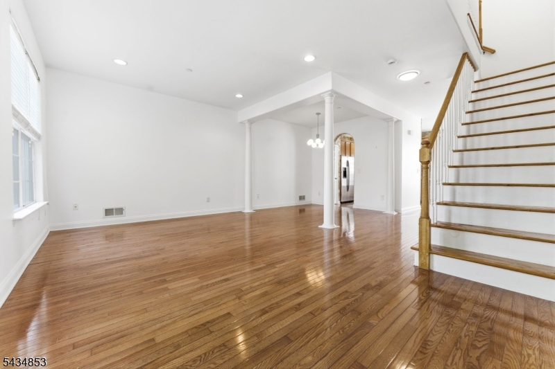 Warren Heights - Residential