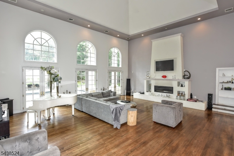High Ridge - Residential