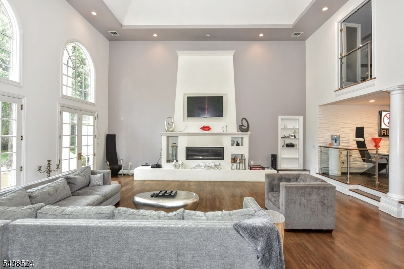 High Ridge - Residential