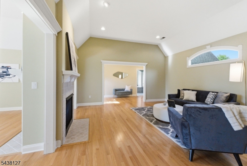 Equestrian Meadows Estates - Residential
