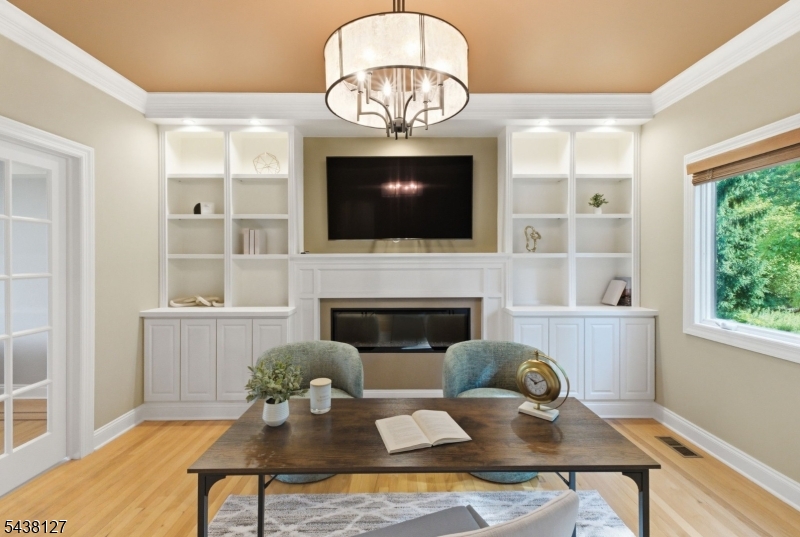 Equestrian Meadows Estates - Residential