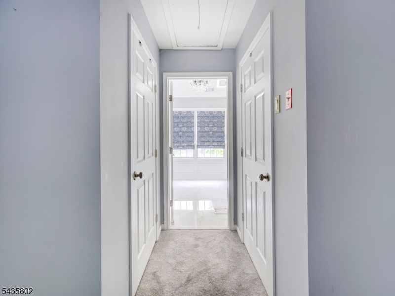 Poets Peak - Residential Lease