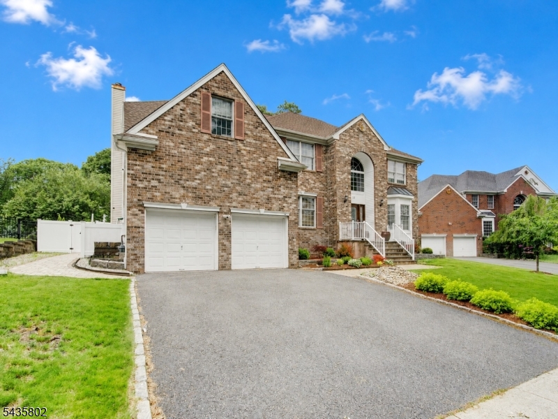 Poets Peak - Residential Lease