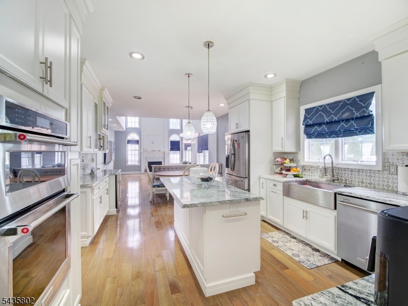 Poets Peak - Residential Lease