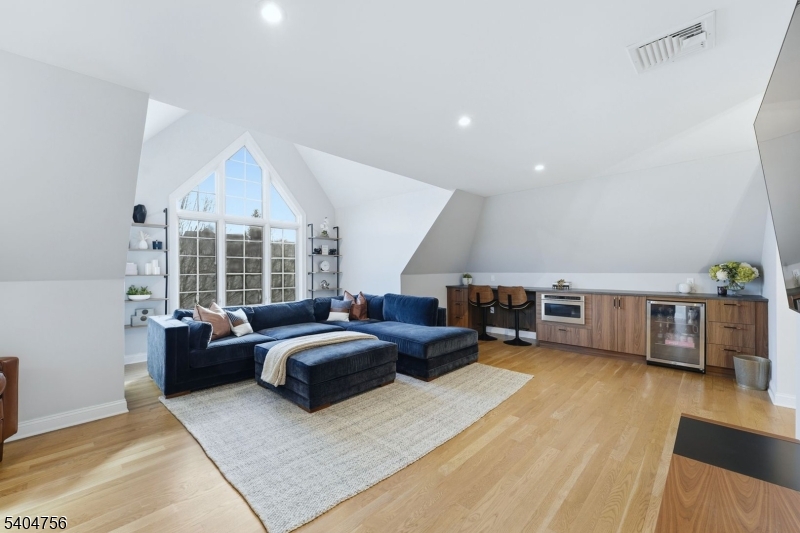 Bears Nest - Residential