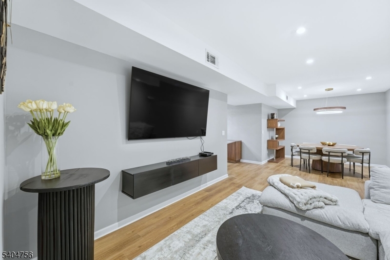 Bears Nest - Residential