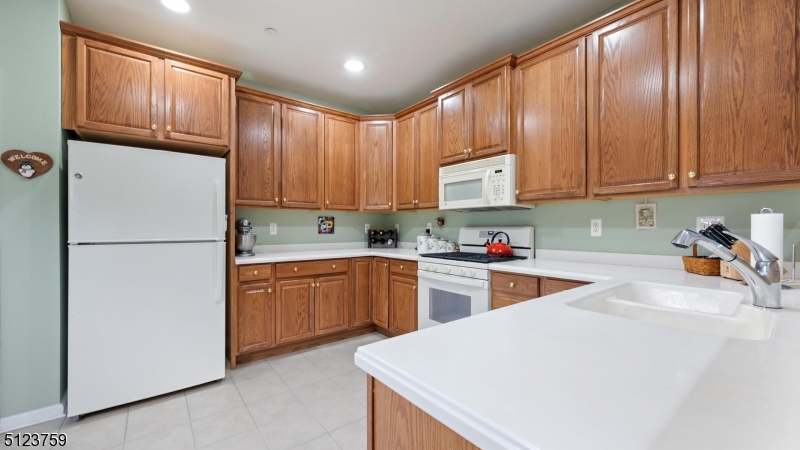 SOMERSET RUN - Residential