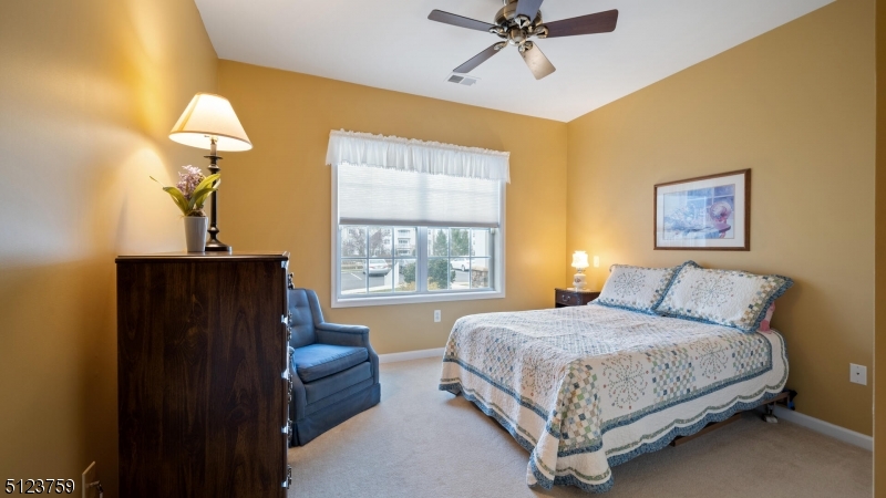 SOMERSET RUN - Residential