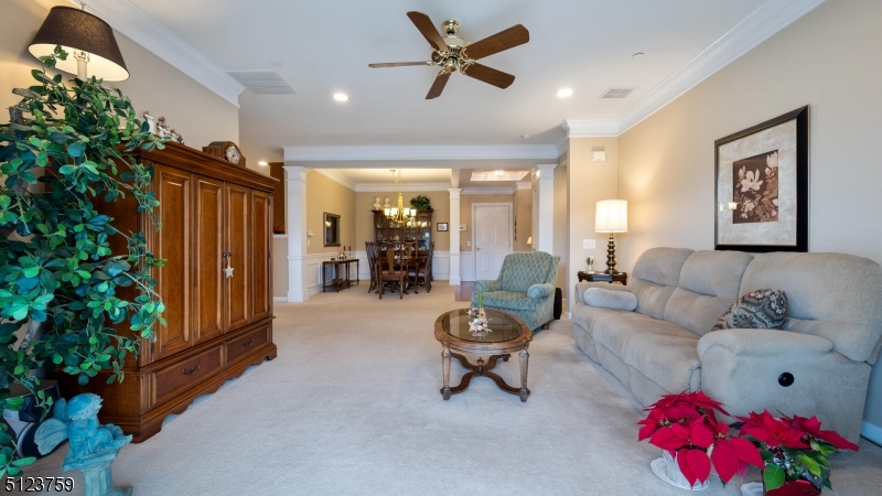 SOMERSET RUN - Residential