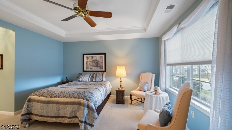SOMERSET RUN - Residential