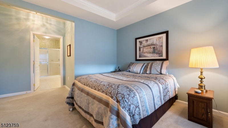 SOMERSET RUN - Residential