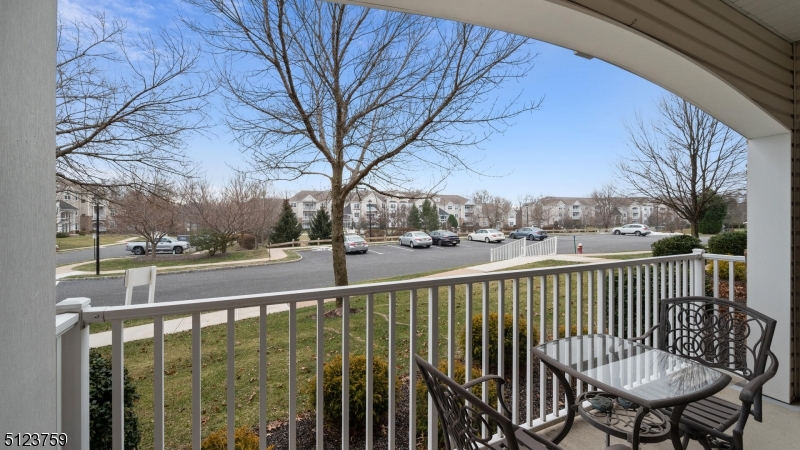 SOMERSET RUN - Residential