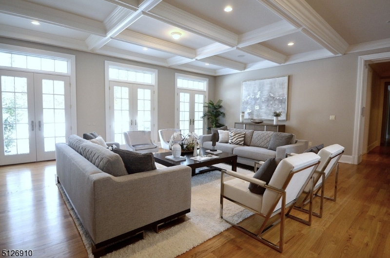 Old Short Hills - Residential