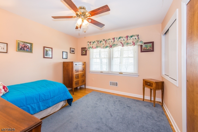 Pompton Plains - Residential