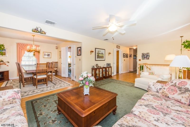 Pompton Plains - Residential