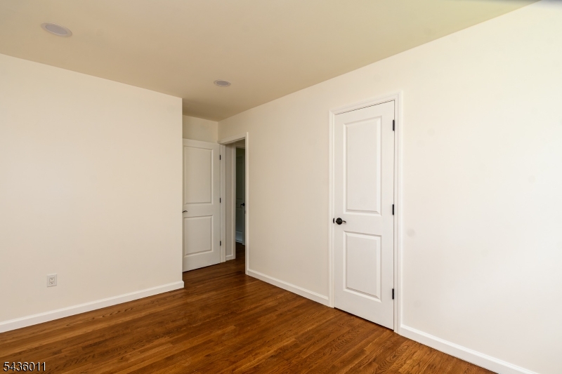 LAKE PARSIPPANY - Residential