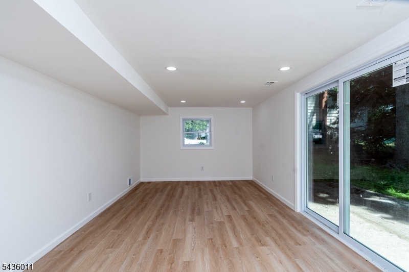 LAKE PARSIPPANY - Residential