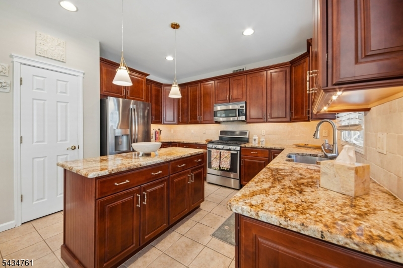 Canal Walk - Residential