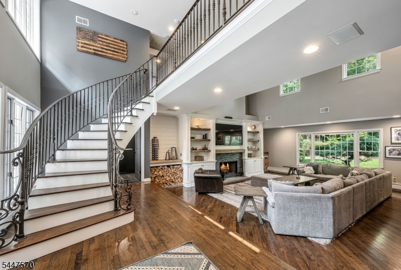Shadow Lake - Residential